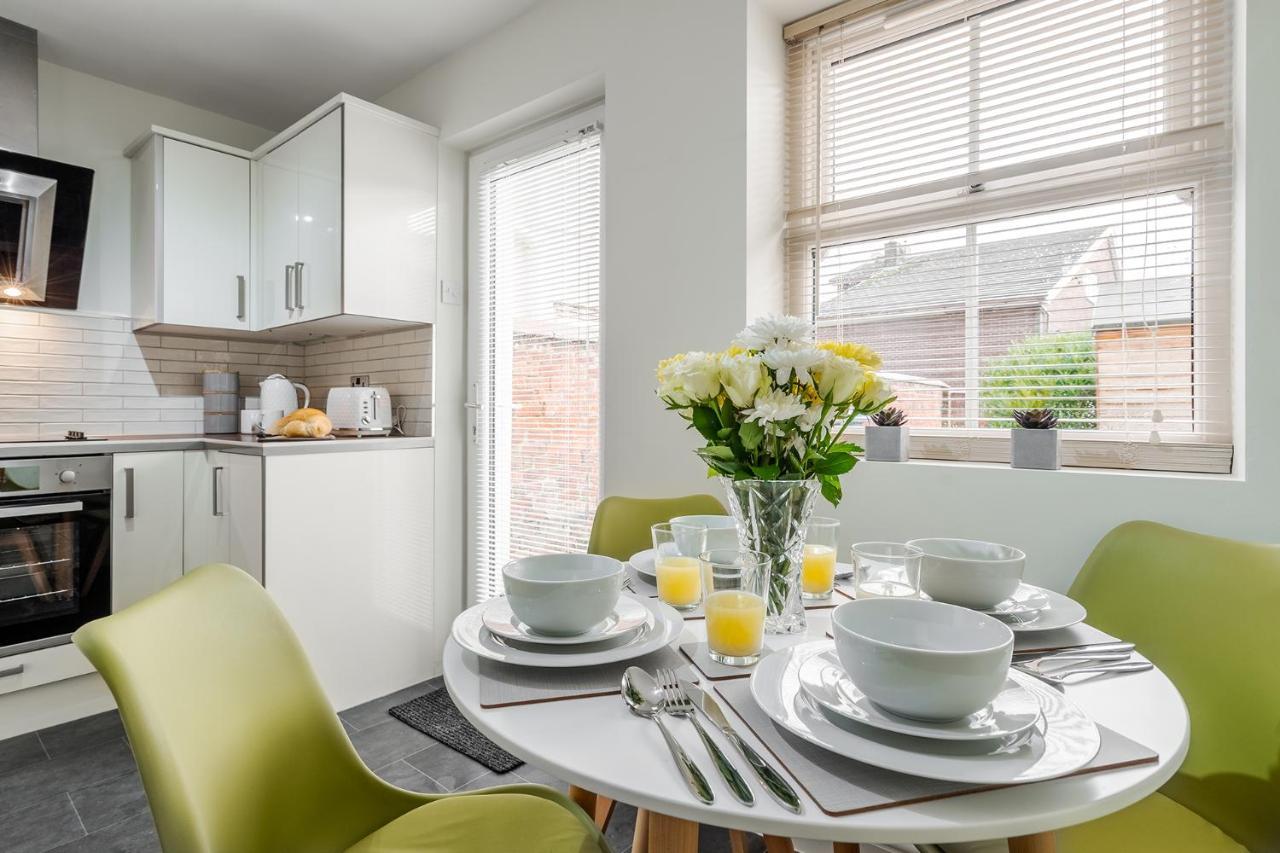 Wrea Cottage, 2 Bedrooms Wifi & Parking Near Ribby Hall Wrea Green Zewnętrze zdjęcie